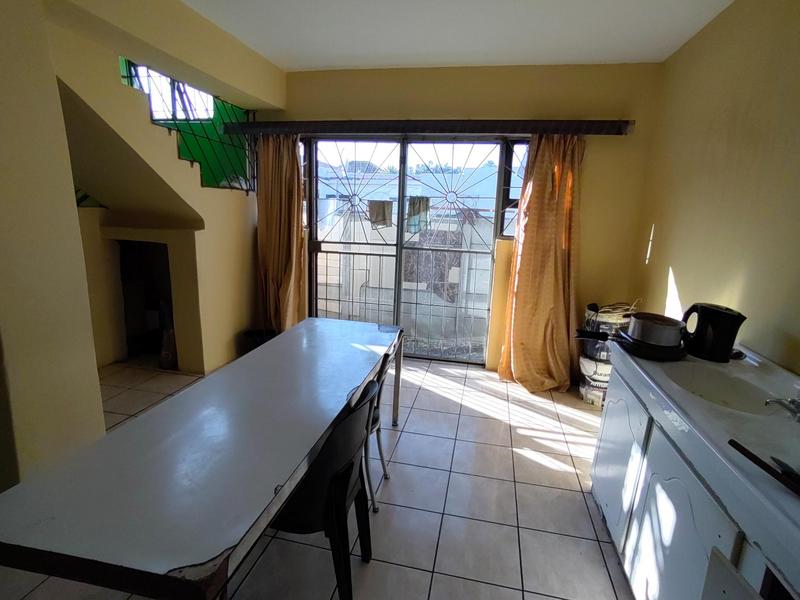 4 Bedroom Property for Sale in Brooklyn Western Cape